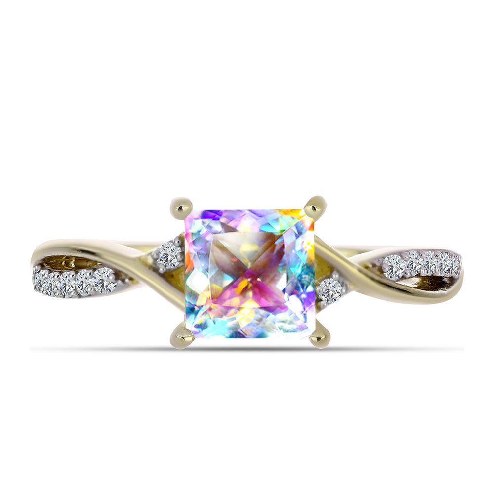 Anillo de Plata Bañada en Oro con Moisanita hielo y Topacio Blanco