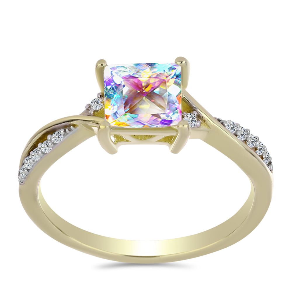 Anillo de Plata Bañada en Oro con Moisanita hielo y Topacio Blanco