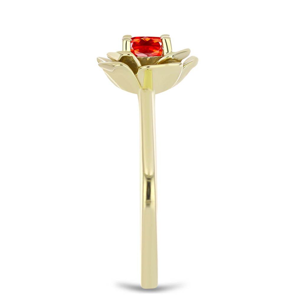 Anillo de Plata Bañada en Oro con Ópalo Rojo etíope de Lega Dembi