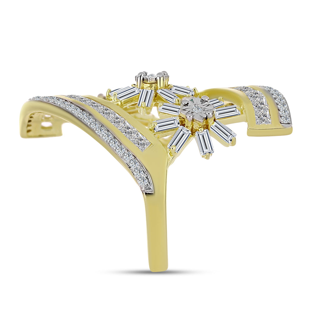 Anillo de Plata Bañada en Oro con Diamante blanco y Zircón Blanco