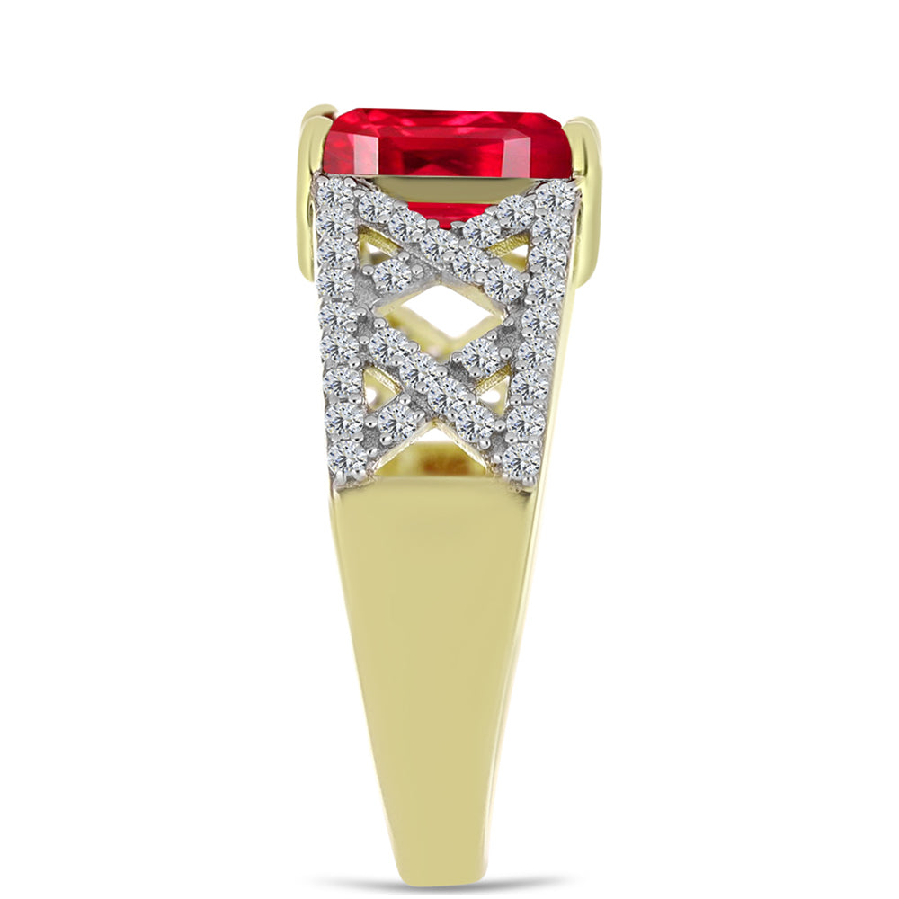 Anillo de Plata Bañada en Oro con Ágata Roja y Topacio Blanco