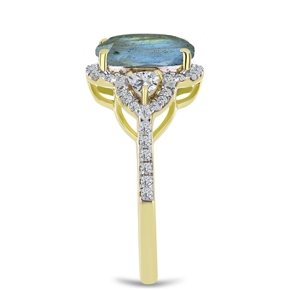 Anillo de Plata Bañada en Oro con Labradorita y Topacio Blanco