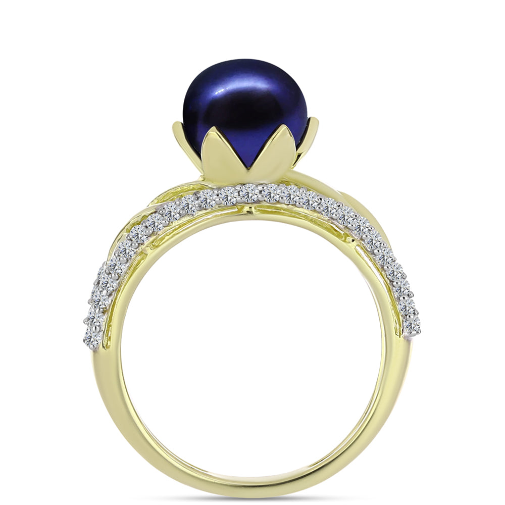 Anillo de Plata Bañada en Oro con Perla Negra de Agua dulce y Topacio Blanco