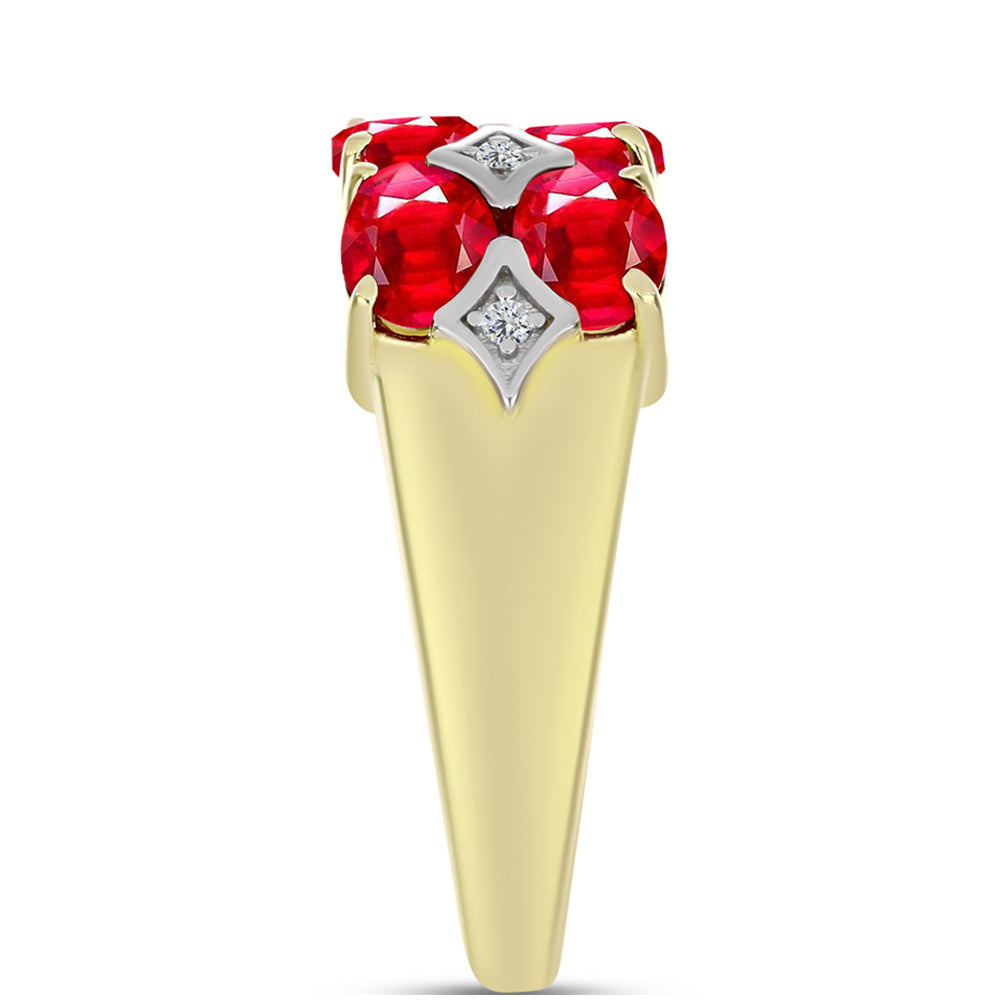 Anillo de Plata Bañada en Oro con Ágata Roja y Topacio Blanco