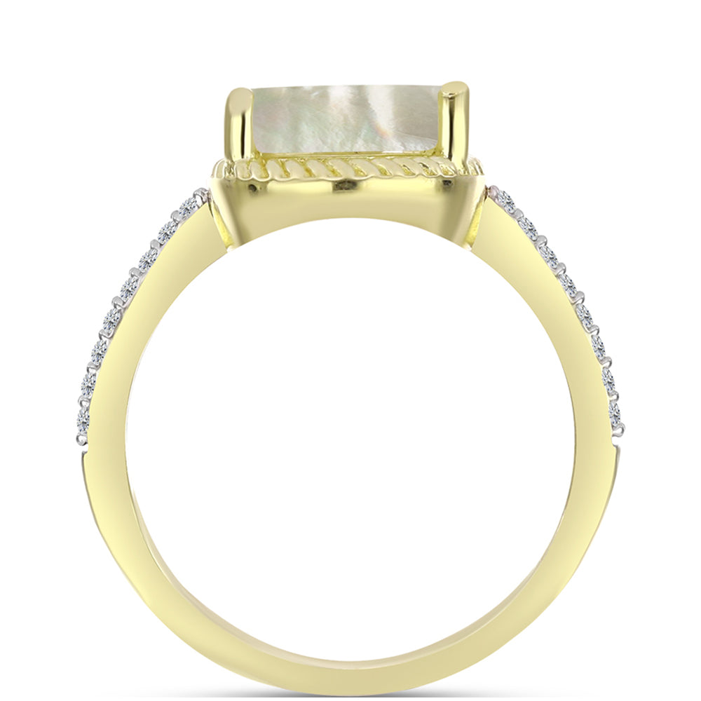 Anillo de Plata Bañada en Oro con Madreperla y Topacio Blanco