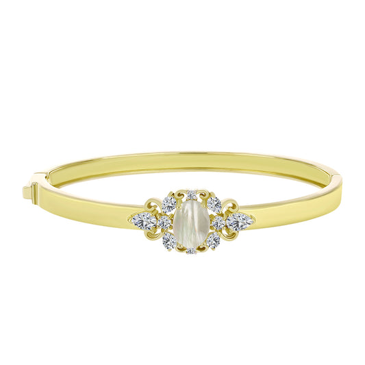 Brazalete de Plata Bañada en Oro con Madreperla y Topacio Blanco