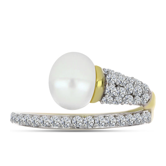 Anillo de Plata Bañada en Oro con Perla de Agua Dulce y Topacio Blanco