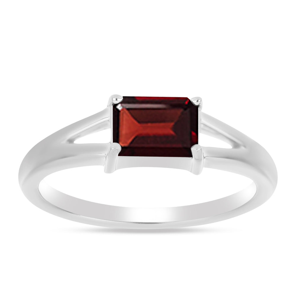 Anillo de Plata con Granate Barton