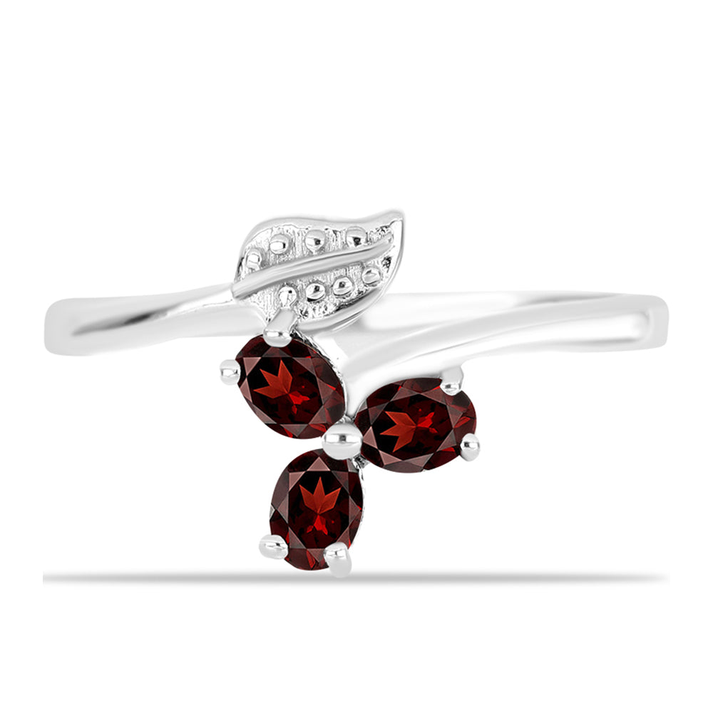 Anillo de Plata con Granate Barton