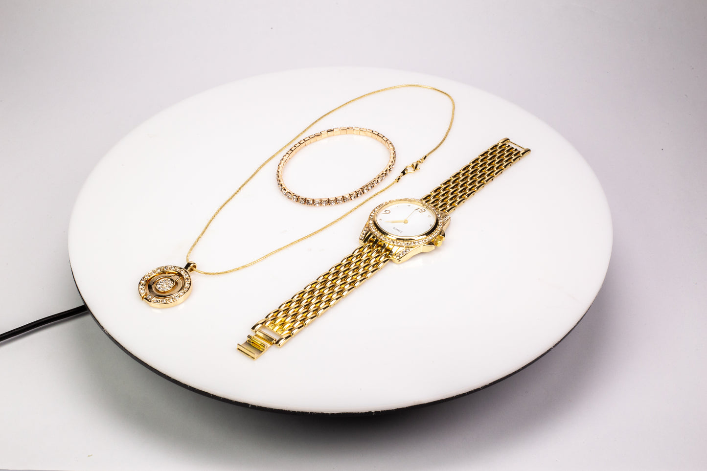 Conjunto de Aleación Bañado en Oro con Cristal Emporia® Blanco ( Collar +Pulsera )