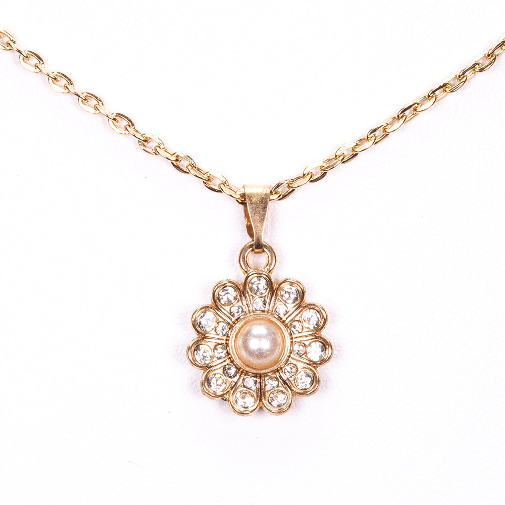 Conjunto de Aleación Bañado en Oro con Perla y Cristal Emporia® Blanco ( Collar +Pulsera )