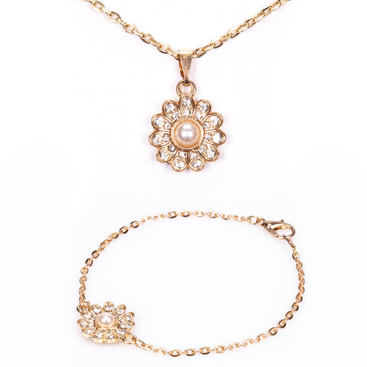 Conjunto de Aleación Bañado en Oro con Perla y Cristal Emporia® Blanco ( Collar +Pulsera )