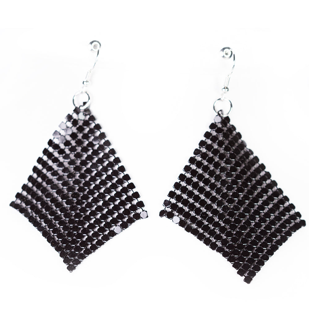 Conjunto de Aleación Bañado en Oro con Cristal Emporia® Negro ( Collar +Pendientes )